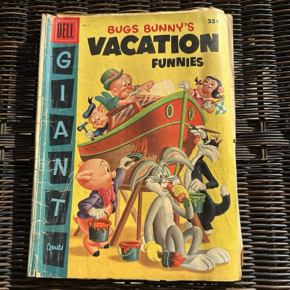 Giant Comics Bugs Bunny Vacation Funnies Comic Book No. 7